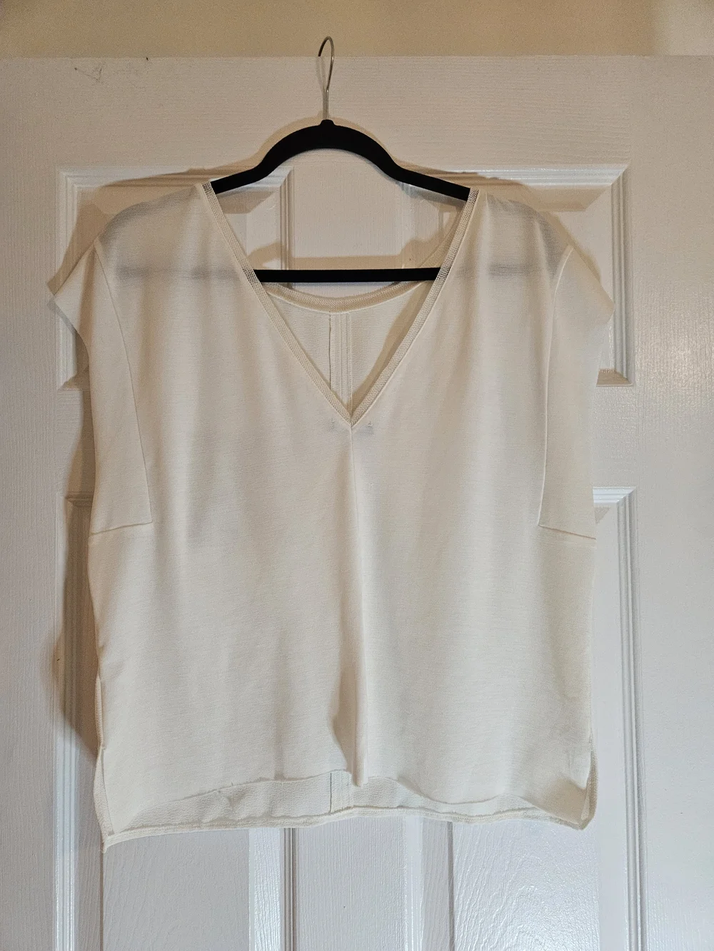 Zara Cream Short-Sleeve Top with Gray Pocket - Picture 5 of 6